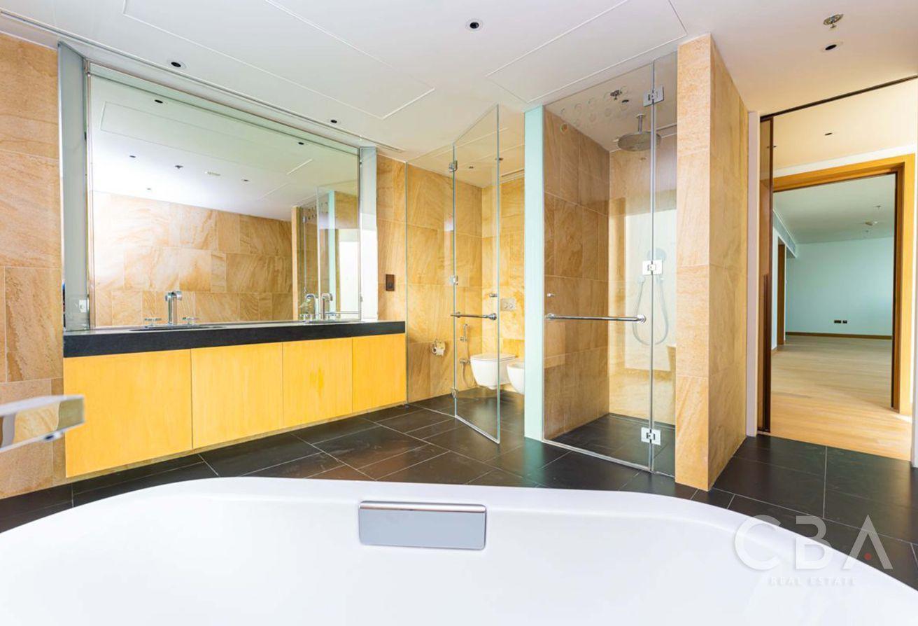 Most Elegant 1BR | Bulgari | Vacant | Sea View photo 5