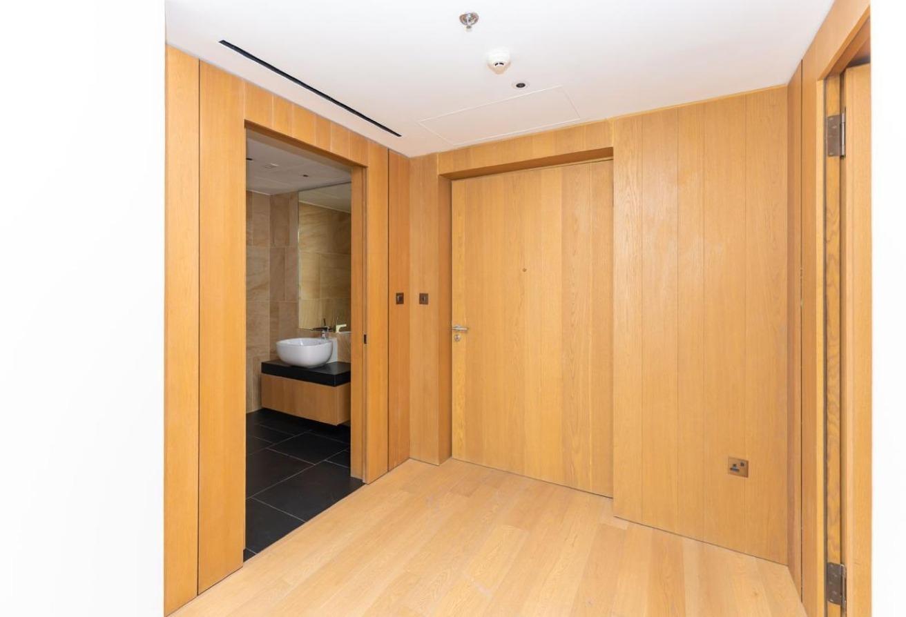 Most Elegant 1BR | Bulgari | Vacant | Sea View photo 11