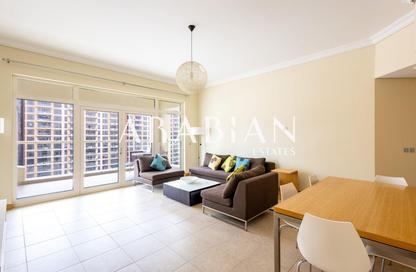 Apartment - 2 Bedrooms - 4 Bathrooms for rent in Al Das - Shoreline Apartments - Palm Jumeirah - Dubai