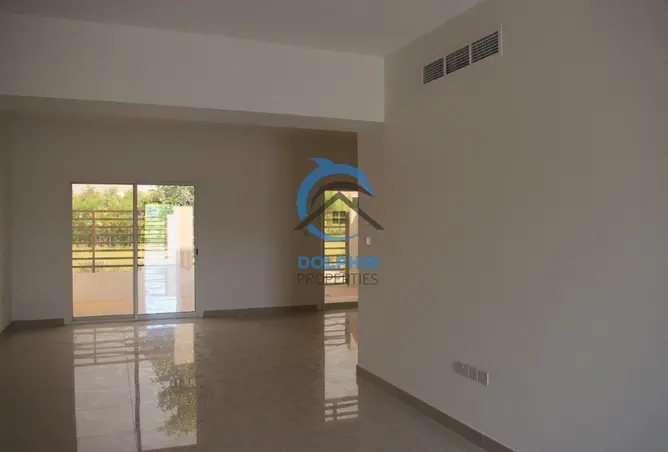 141899280 - Property Image 2