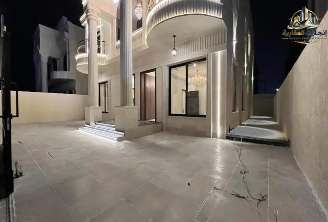 145963718 - Property Image 3