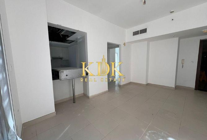 100386971 - Property Image 3