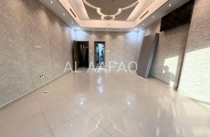 Apartment - 4 Bedrooms - 6 Bathrooms for rent in Al Ferasa Tower - Al Majaz 1 - Al Majaz - Sharjah