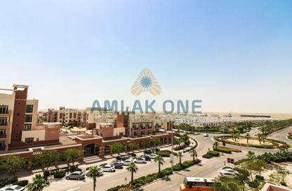 Apartment - 2 - 3 for sale in Al Khaleej Village - Al Ghadeer - Abu Dhabi