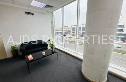 مكتب - غرفة نوم - 1 حمام للايجار في مبنى بيزنس اتريوم - عود ميثاء - بر دبي - دبي