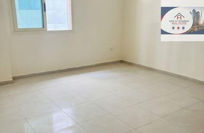 Apartment - 2 Bedrooms - 1 Bathroom for rent in Al Khan Lagoon Tower - Al Khan Lagoon - Al Khan - Sharjah