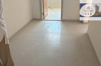 Apartment - 2 Bedrooms - 1 Bathroom for rent in Al Khan Lagoon Tower - Al Khan Lagoon - Al Khan - Sharjah