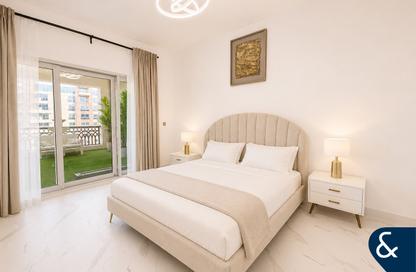 Apartment - 2 - 3 for sale in Marina Residences 6 - Marina Residences - Palm Jumeirah - Dubai
