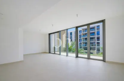 شقة - 2 غرف نوم - 3 حمامات للايجار في F بناية - الزينة - شاطئ الراحة - أبوظبي