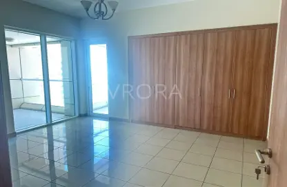 Apartment - 1 Bedroom - 2 Bathrooms for rent in Sulafa Tower - Dubai Marina - Dubai