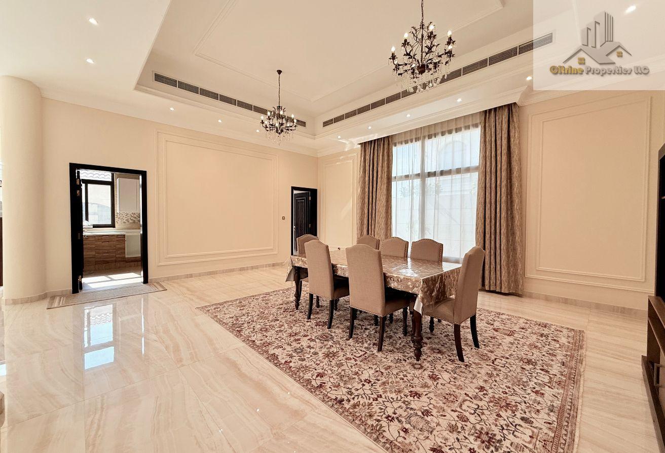 Exclusive Villa | Huge Garden | Covered Parking photo 5