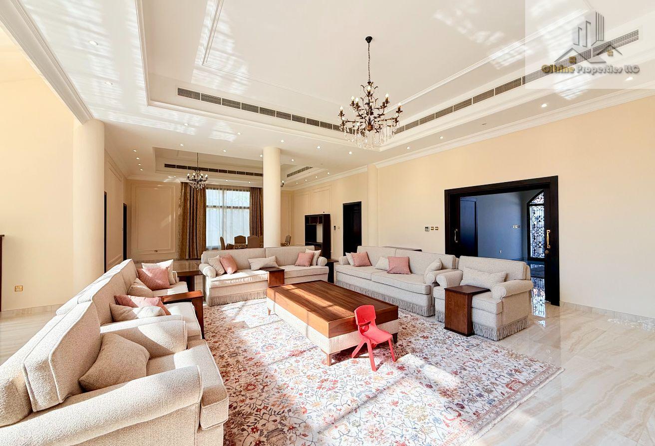 Exclusive Villa | Huge Garden | Covered Parking photo 9