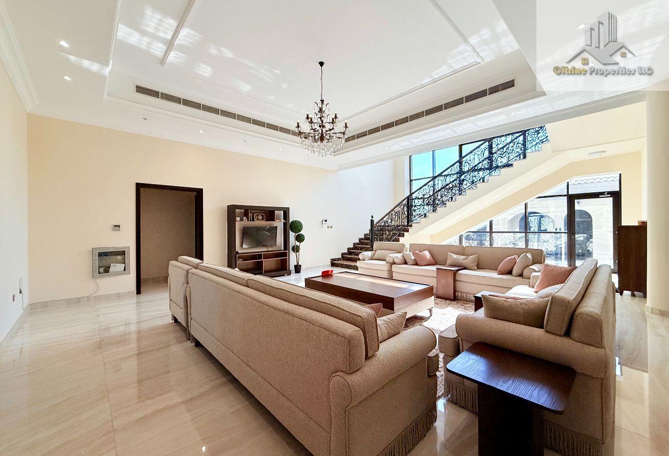 Exclusive Villa | Huge Garden | Covered Parking photo 4