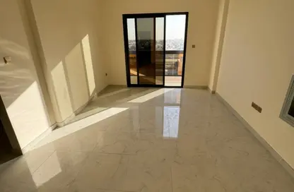 Apartment - 2 Bedrooms - 3 Bathrooms for rent in Al Jurf 3 - Al Jurf - Ajman Downtown - Ajman