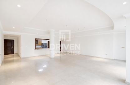 Apartment - 4 - 6 for sale in Kempinski Palm Residence - The Crescent - Palm Jumeirah - Dubai