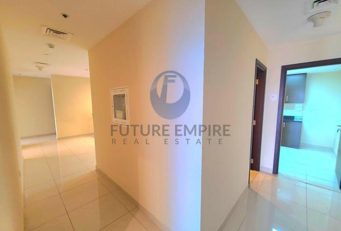 71123948 - Property Image 2