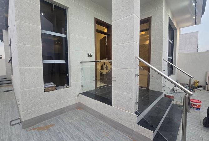 81521465 - Property Image 3