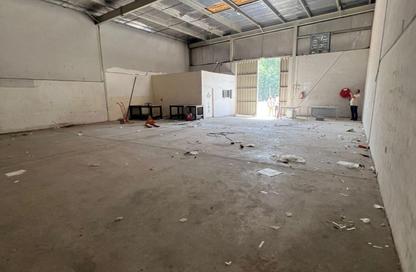 Warehouse - Studio - 1 Bathroom for rent in Industrial Area 17 - Sharjah Industrial Area - Sharjah