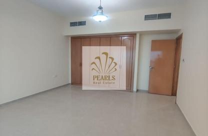 Apartment - 3 - 4 for rent in Al Azza Building - Al Rumaila 1 - Ajman