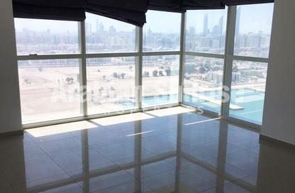 Apartment - 2 Bedrooms - 2 Bathrooms for rent in RAK Tower - Marina Square - Al Reem Island - Abu Dhabi
