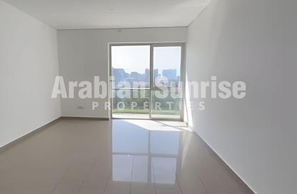شقة - 2 غرف نوم - 2 حمامات للايجار في برج راس الخيمة - مارينا سكوير - جزيرة الريم - أبوظبي