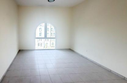Apartment - 1 - 2 for sale in Building 195 - Mogul Cluster - Discovery Gardens - Dubai
