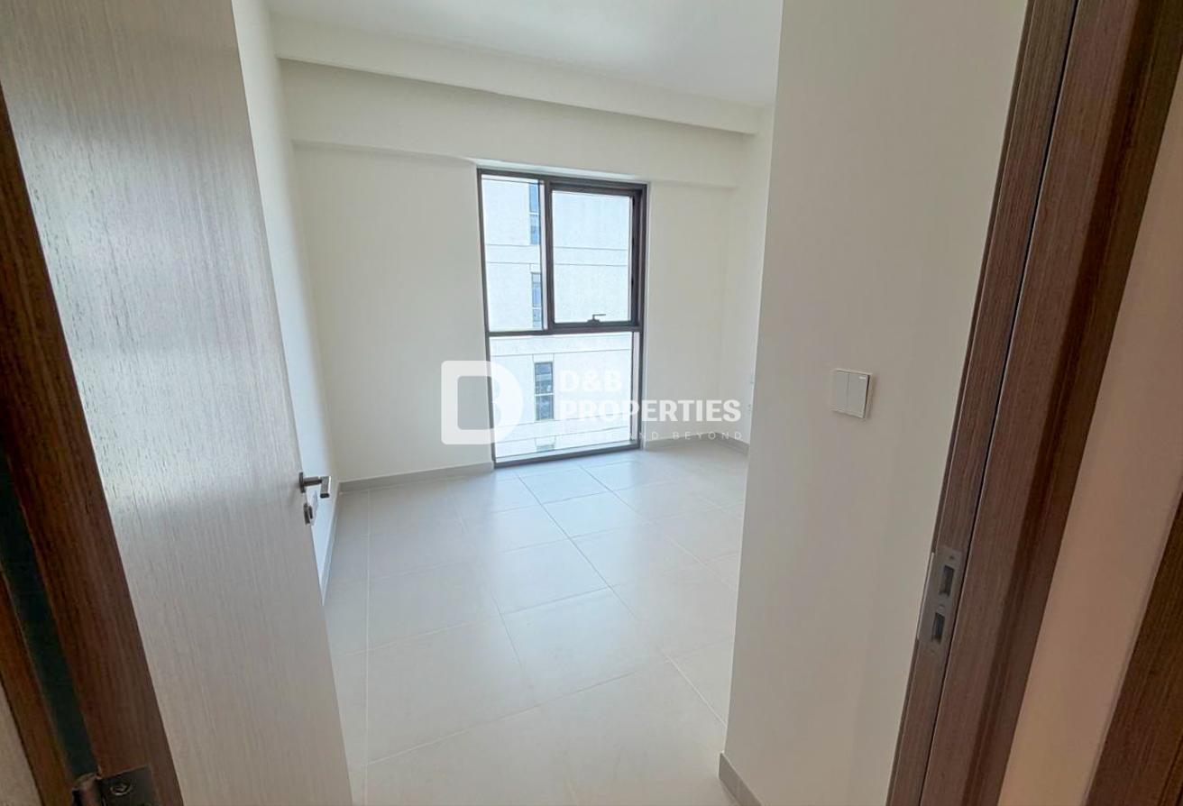 Modern Living | Brand New | Lagoons Access photo 7