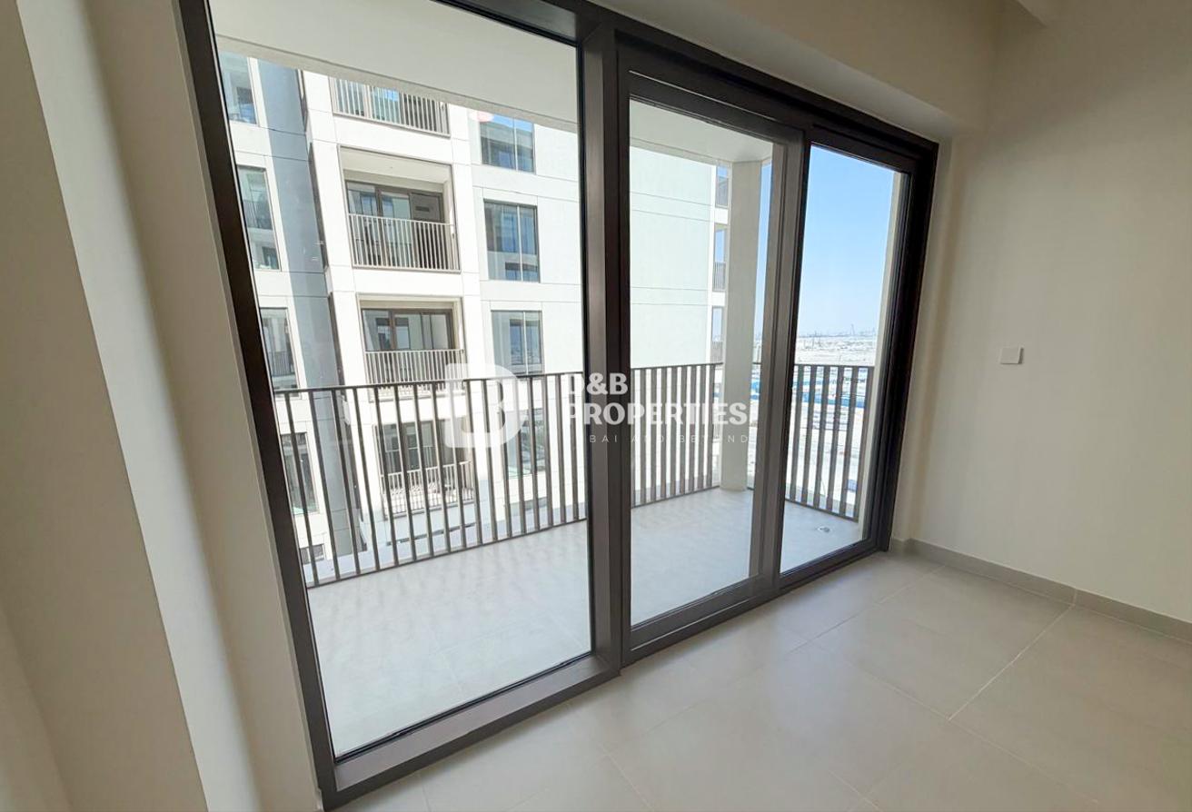 Modern Living | Brand New | Lagoons Access photo 5
