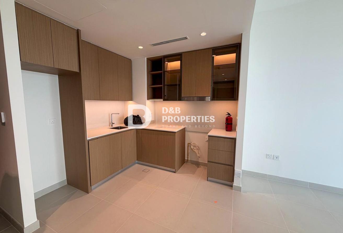 Modern Living | Brand New | Lagoons Access photo 6