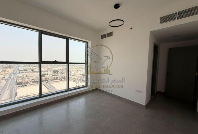135648390 - Property Image 2