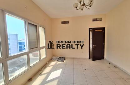 Apartment - 1 Bedroom - 1 Bathroom for rent in Al Khan - Sharjah
