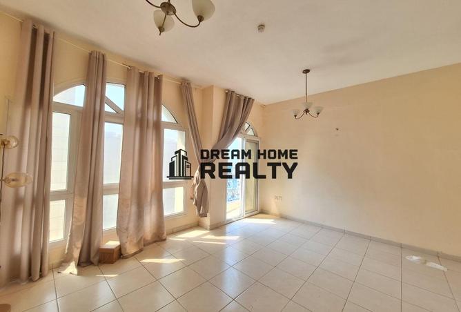 128850928 - Property Main Image