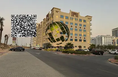 شقة - 2 غرف نوم - 3 حمامات للبيع في قرية الاميرة - الياسمين - عجمان