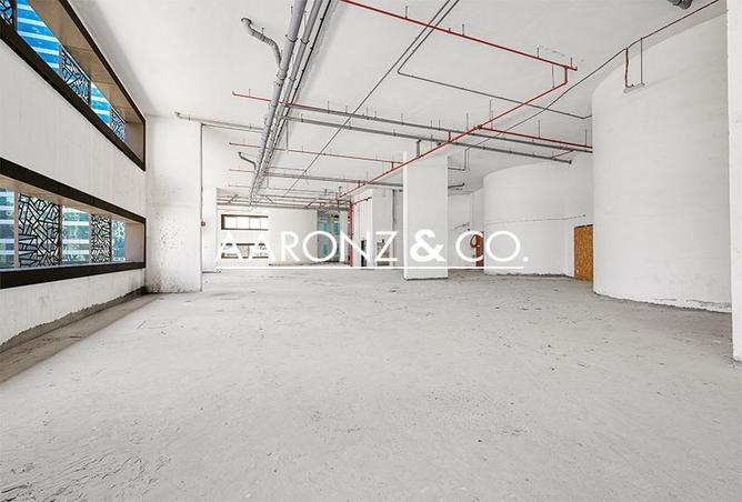 83649014 - Property Main Image