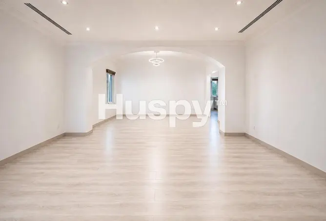 151893697 - Property Image 3
