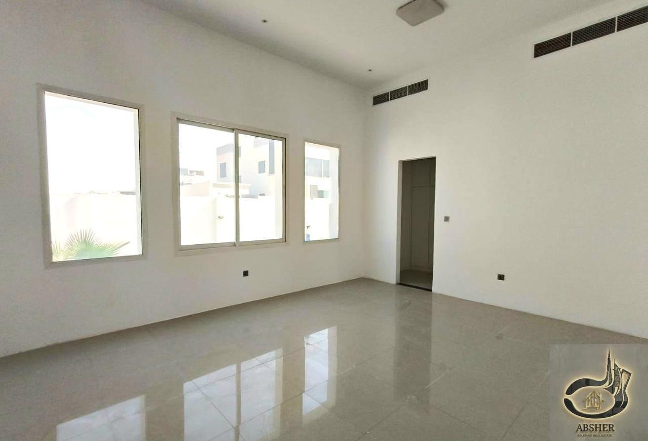 Nad Al Sheba 4 Fully Renovated Newly 5 Bedrooms photo 9