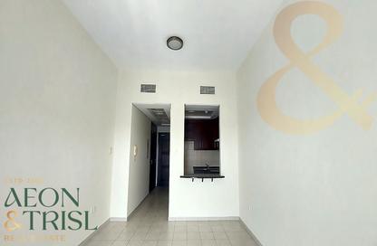 Apartment - Studio - 1 for rent in Building 92 - Mediterranean Cluster - Discovery Gardens - Dubai