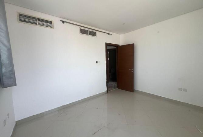 79001869 - صورة العقار 3