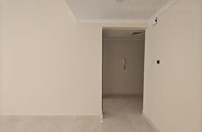 Apartment - 1 Bedroom - 2 Bathrooms for rent in Muwaileh 29 Building - Muwaileh - Sharjah