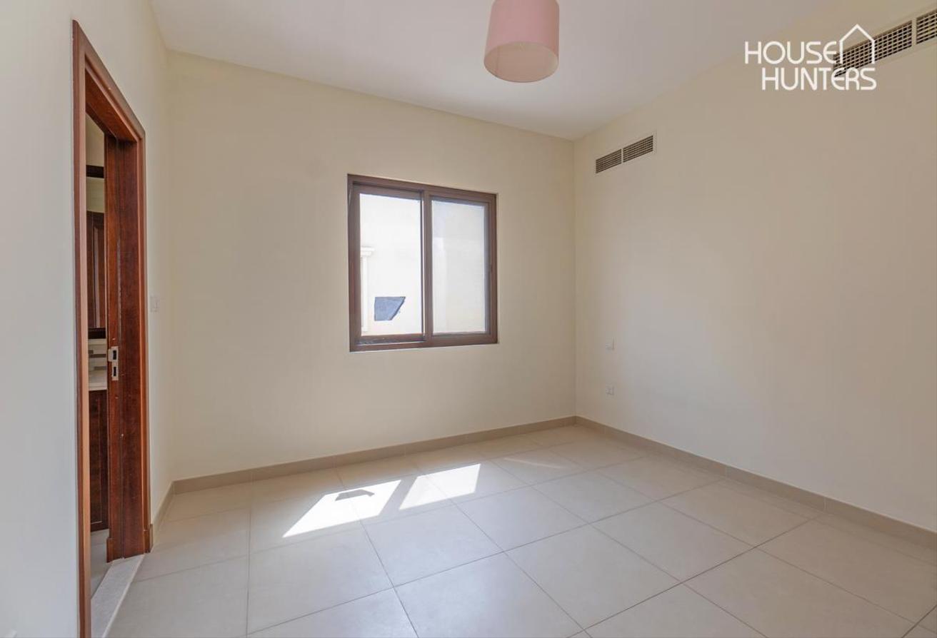 Great condition | Vacant | Big plot | Type 4 photo 14