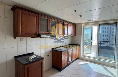 Apartment - 3 - 4 for rent in Al Taawoon Tower 2 - Al Taawoon Towers - Al Khan - Sharjah Apartment - 3 - 4 for rent in Al Taawoon Tower 2 - Al Taawoon Towers - Al Khan - Sharjah