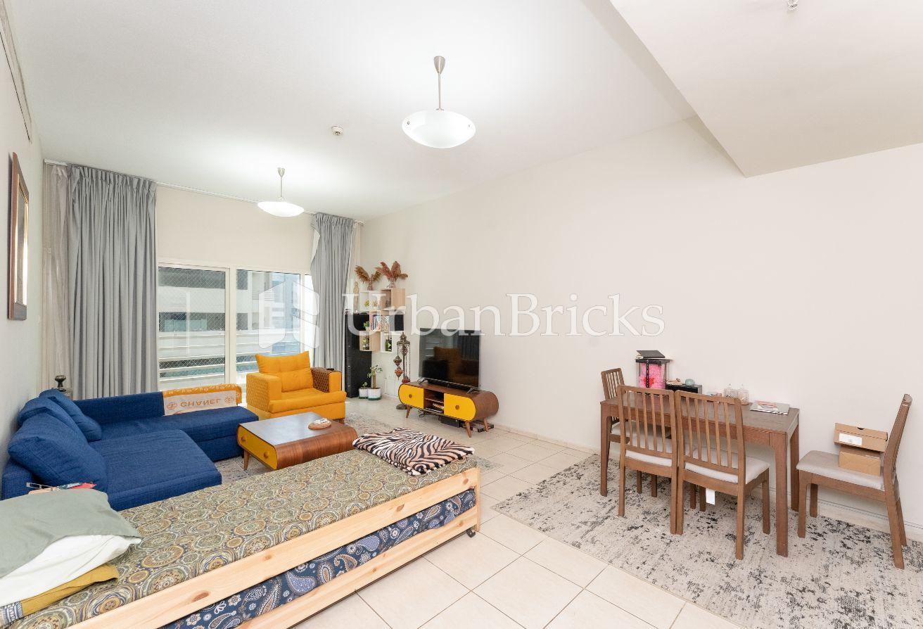 Negotiable I Chiller free I Multiple Cheques photo 4