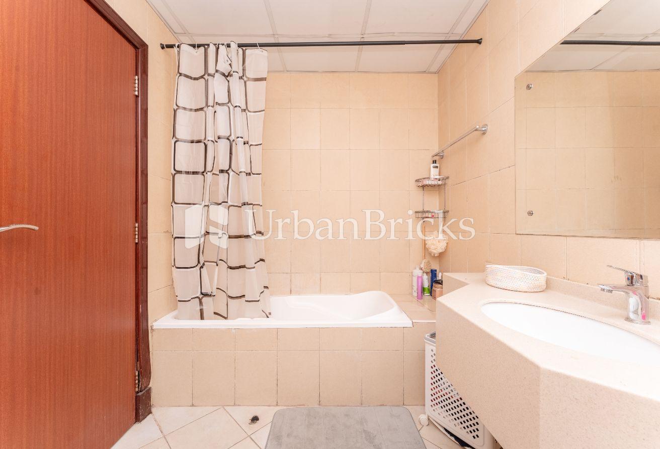 Negotiable I Chiller free I Multiple Cheques photo 14