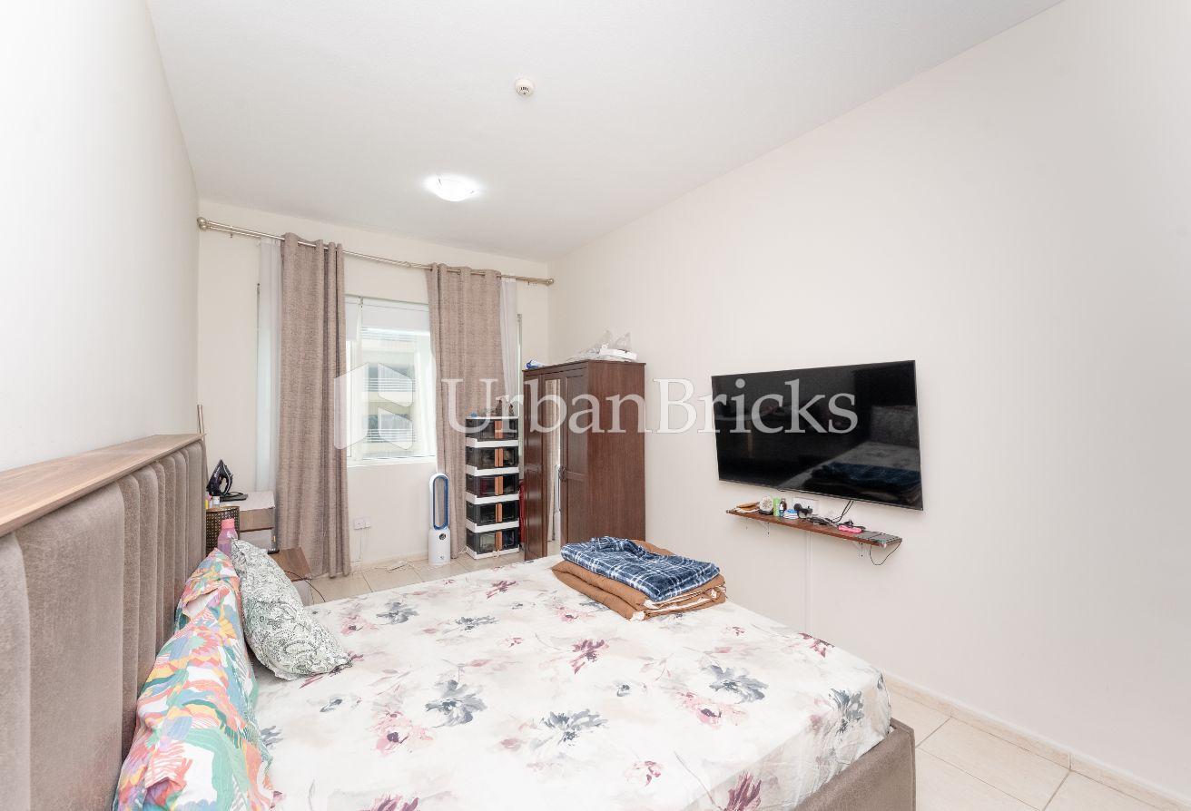 Negotiable I Chiller free I Multiple Cheques photo 9