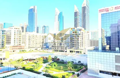 Apartment - 2 Bedrooms - 3 Bathrooms for rent in Jumeirah Garden City - Al Satwa - Dubai