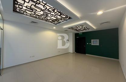 Office Space - Studio for rent in Tamani Art Tower - Business Bay - Dubai