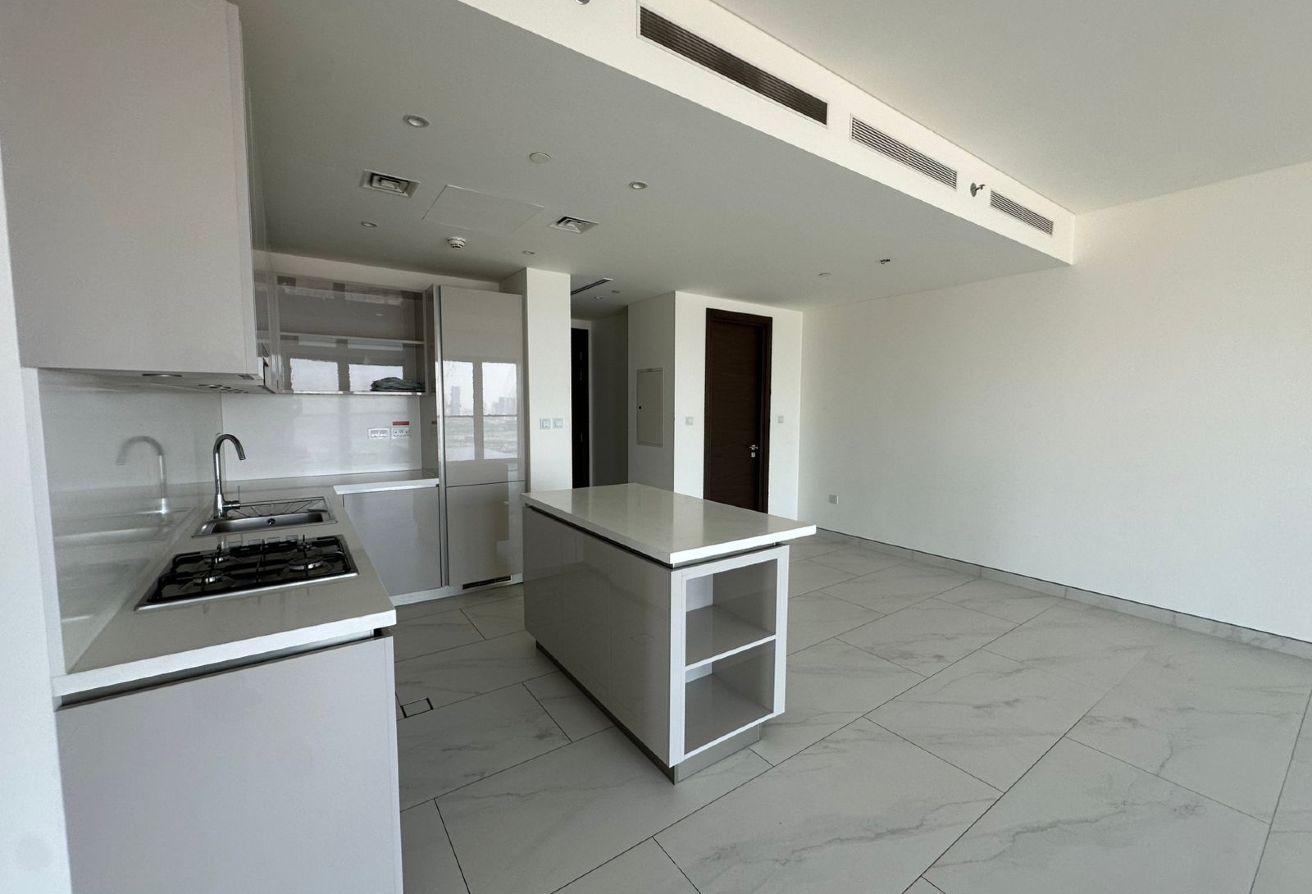 Equipped Kitchen I Lake View I High Floor