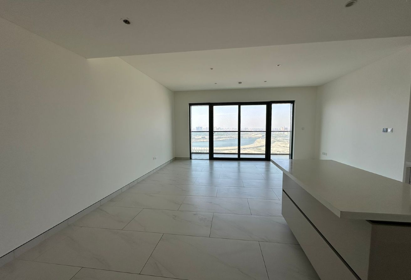 Equipped Kitchen I Lake View I High Floor