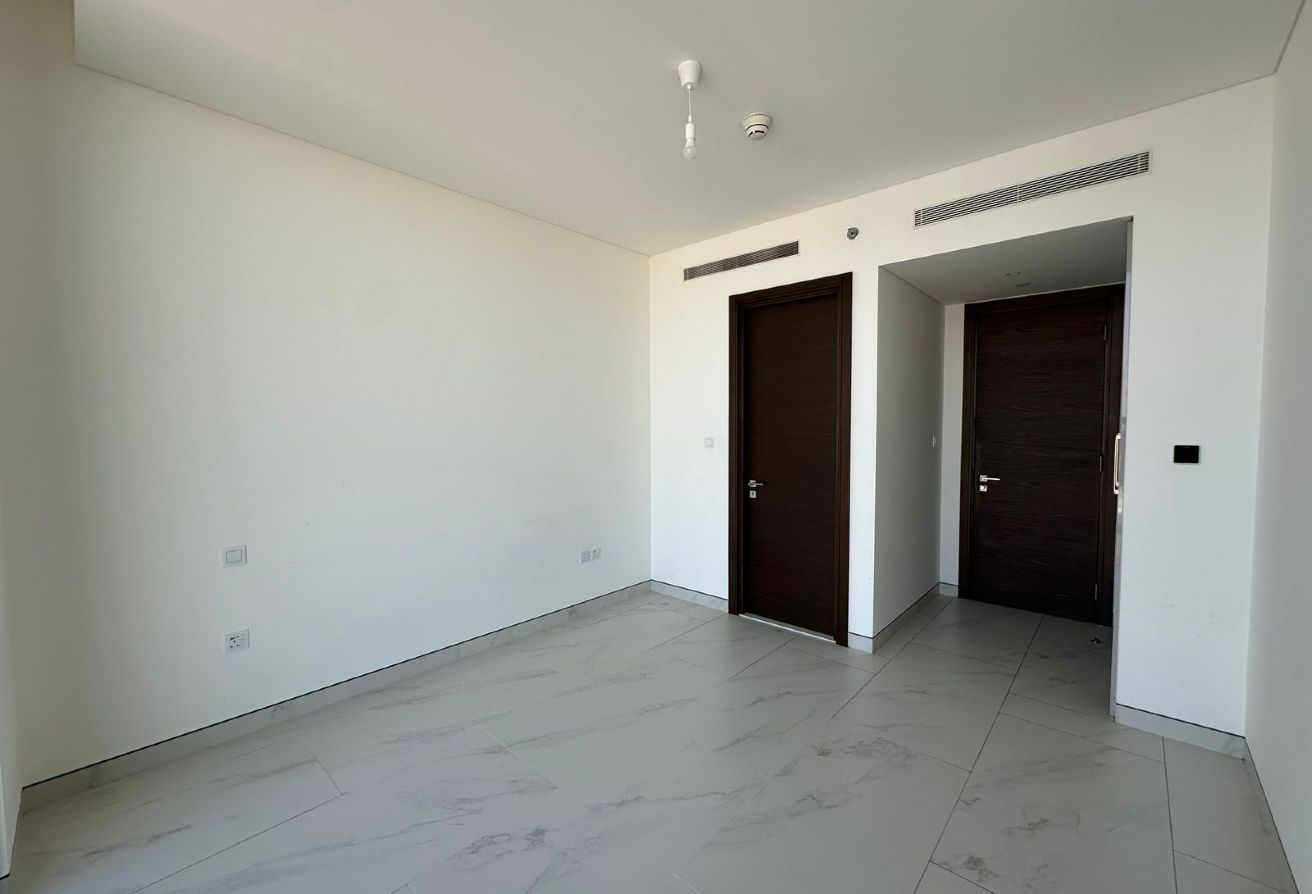 Equipped Kitchen I Lake View I High Floor