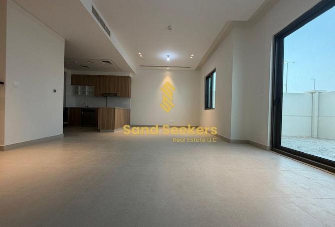 127008541 - Property Image 3